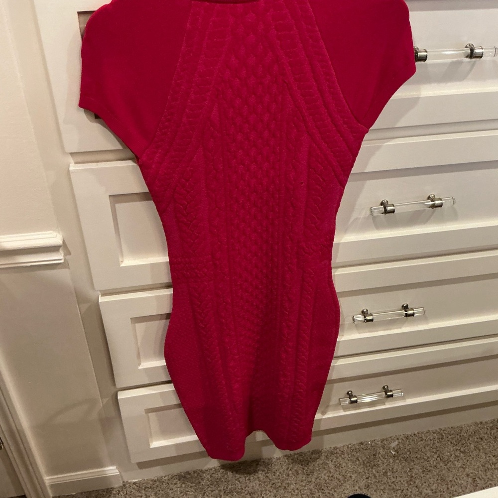 Alexander McQueen Fuchsia Knit Midi Dress - Picture 7 of 12